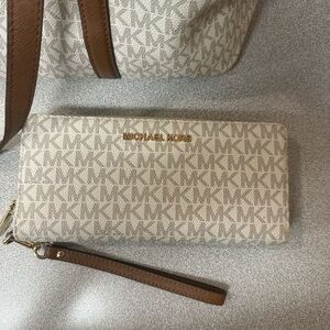 Michael Kors Brown and Cream Wallet